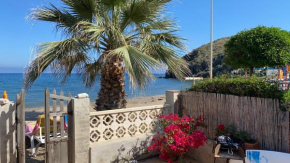 Casa Anavicente ON the beach